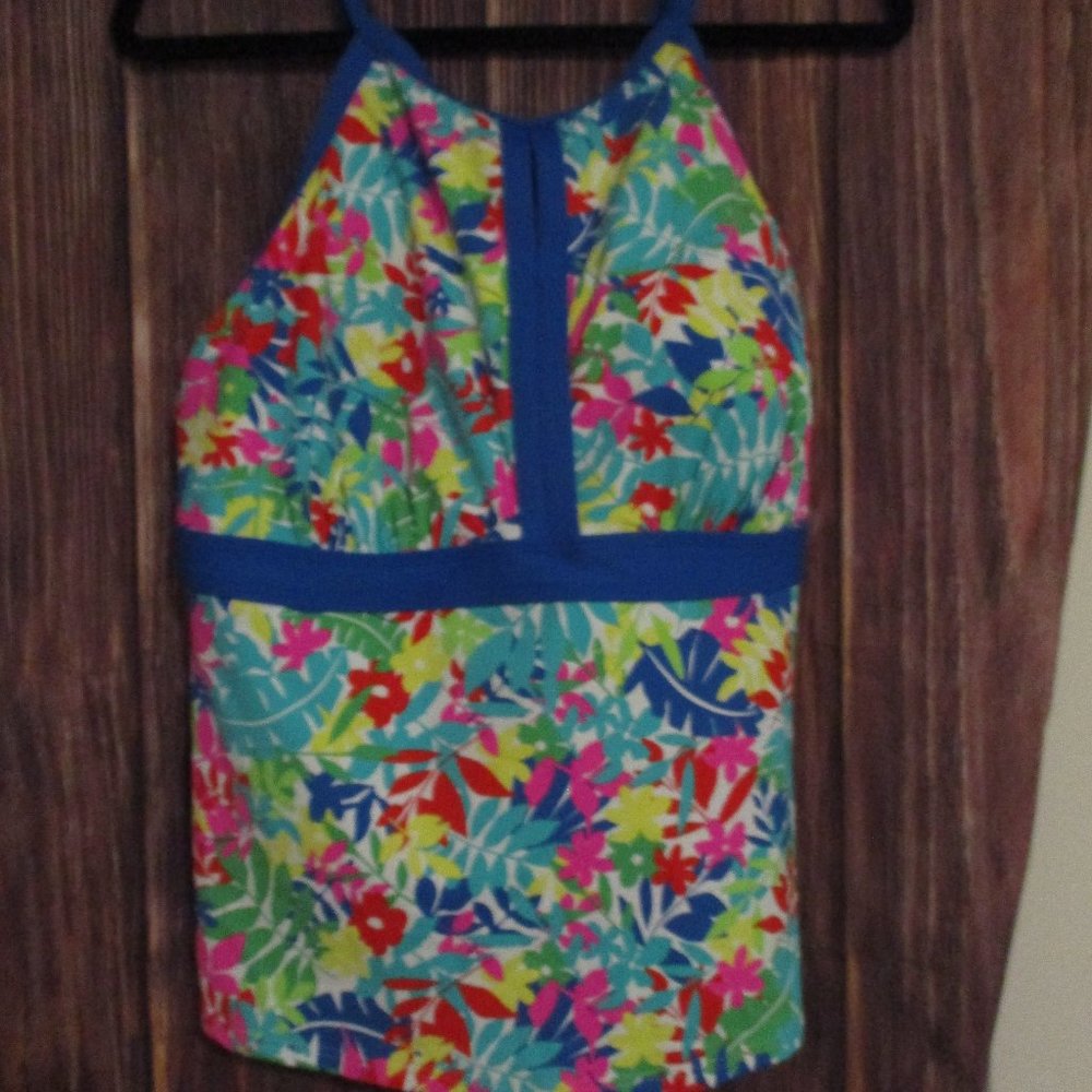Land's End 18W Keyhole Tankini top EUC worn only once Bright blue yellow pink